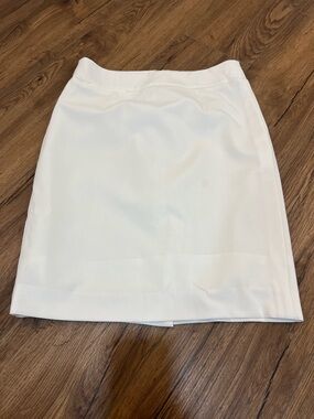 Calvin Klein Ivory Pencil Skirt size 2 Career office business casual